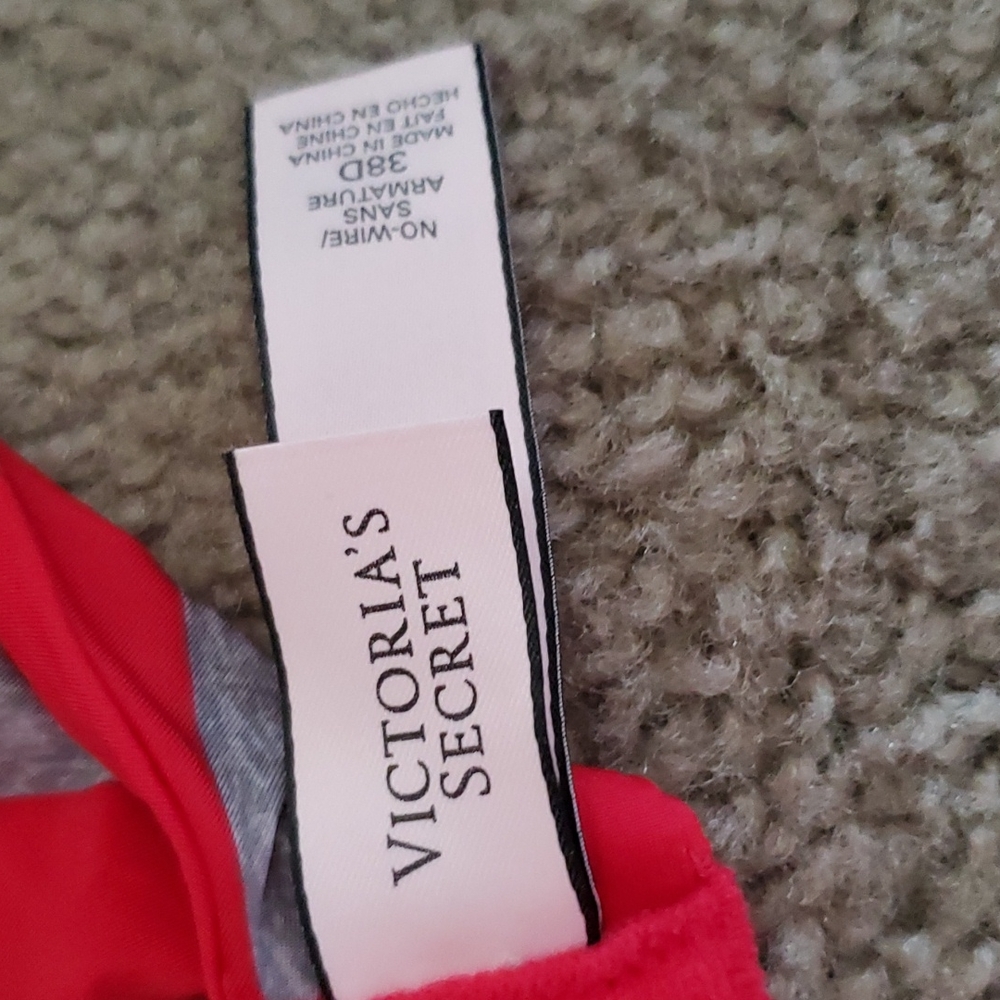 Bra - Picture 2 of 2